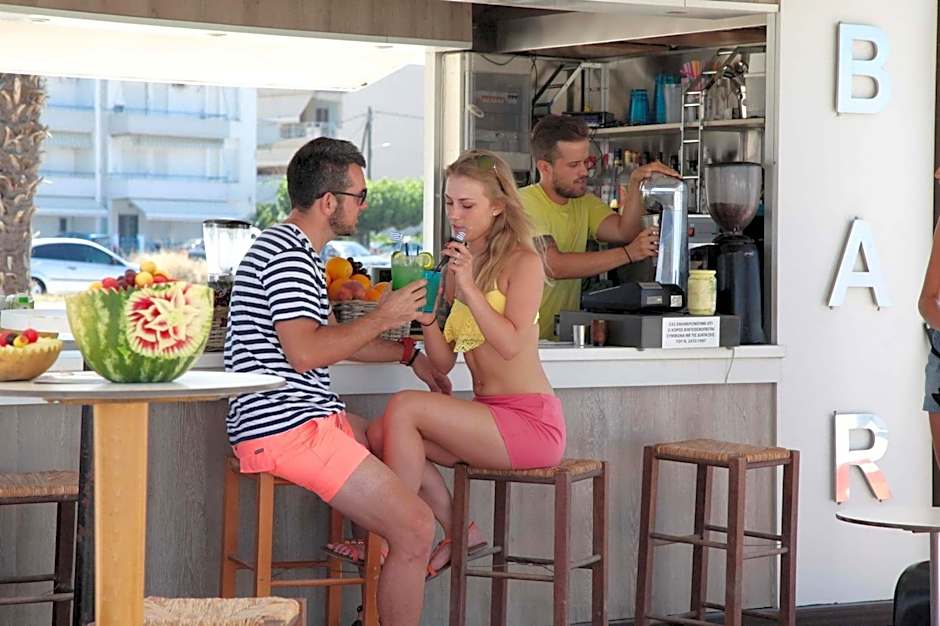 Hotel Evilion Sea And Sun