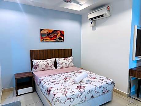 Studio with Sea View