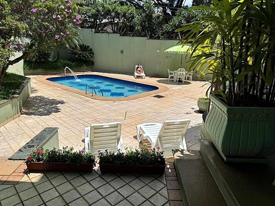 Mansão Adalgisa Suíte com Ar Próximo Cidade de Deus Jaguaré e Butantã