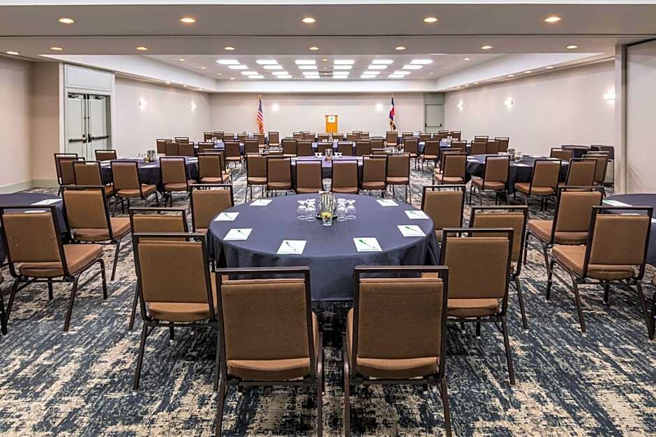 Holiday Inn Denver East By IHG