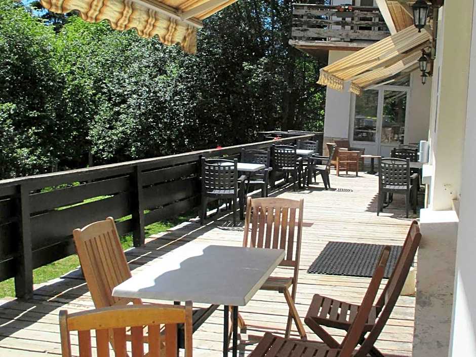 Auberge de Jeunesse HI Chamrousse