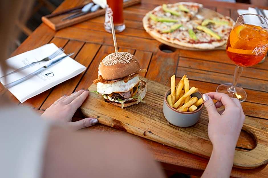 Devonvale Golf & Wine Estate