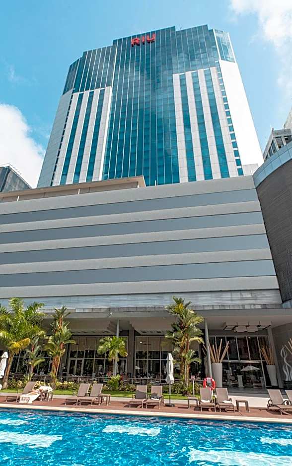 Riu Plaza Panama