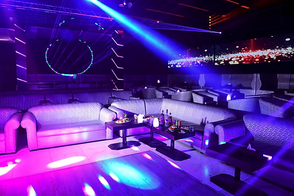 La Rosa Hotel, Juffair