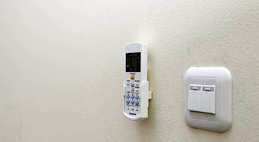 RedDoorz Plus near Pasundan University