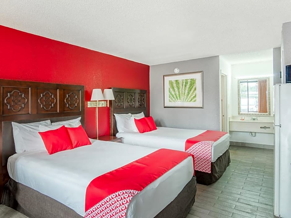 OYO Hotel Kissimmee West