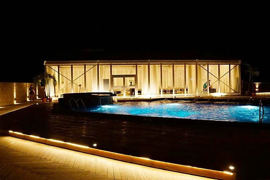 Grand Regal Hotel Davao