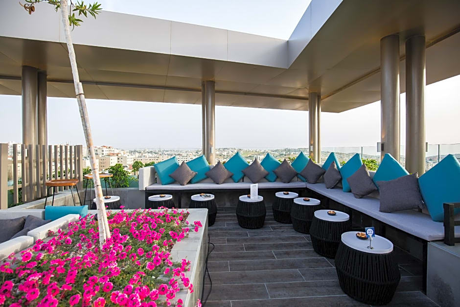 Centro Mada Amman by Rotana