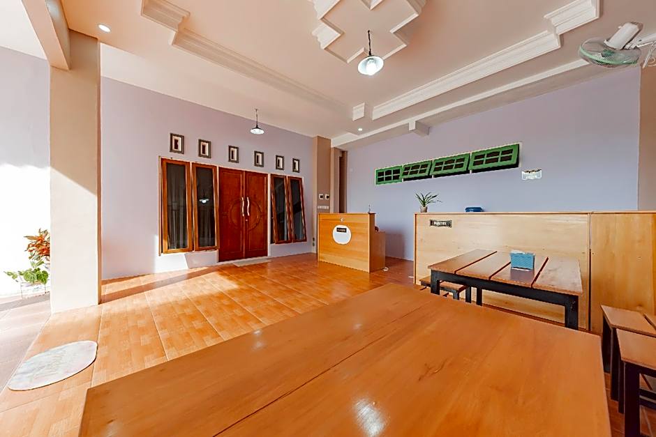 Wisma Exclusive by RedDoorz – Palangkaraya, OK