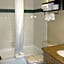 Howard Johnson by Wyndham Santa Cruz Beach Boardwalk