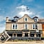 The Commercial Hotel