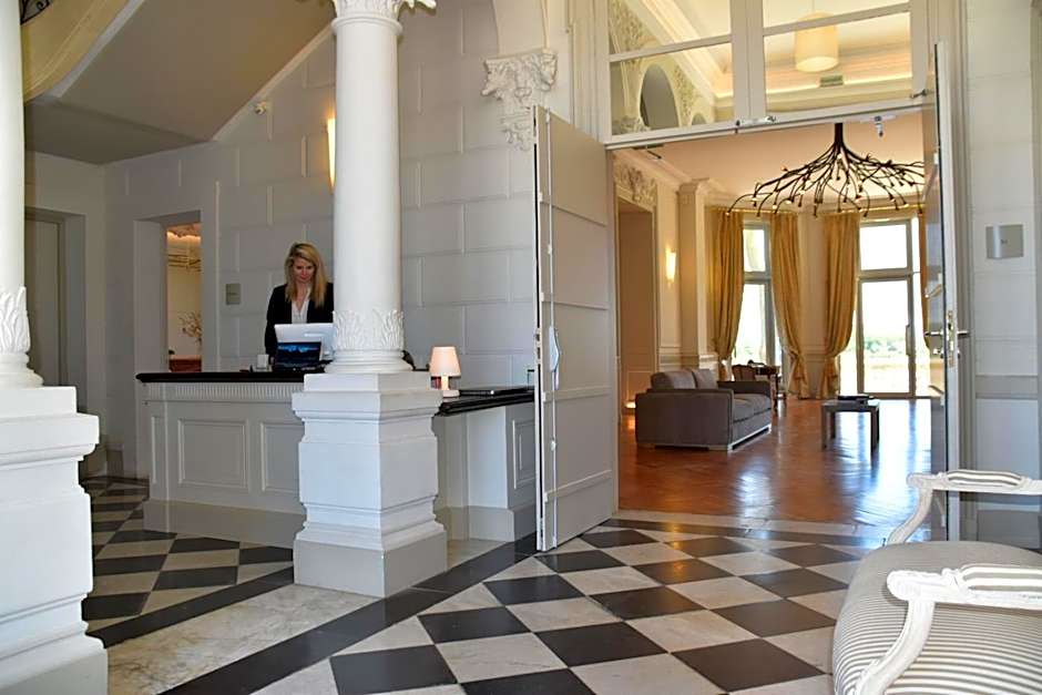 Château Grattequina Hôtel