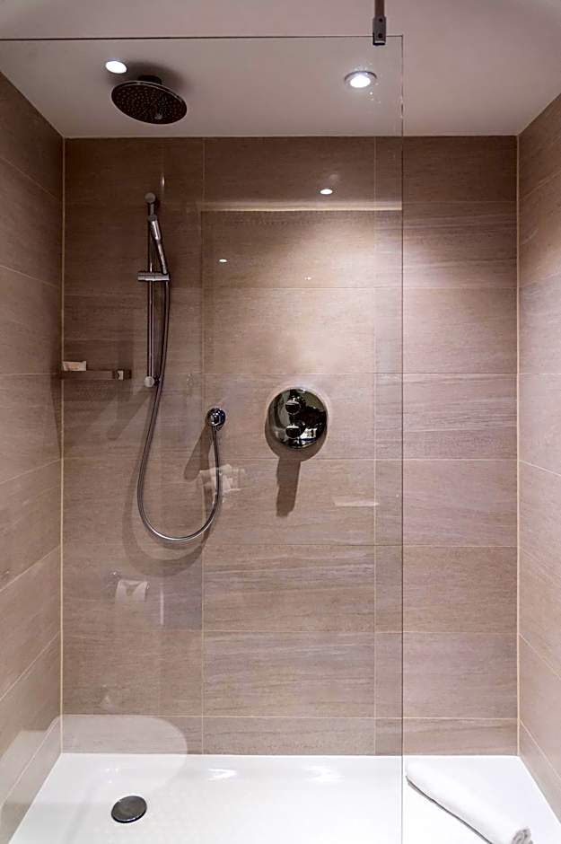 Crowne Plaza London Heathrow T4 By IHG