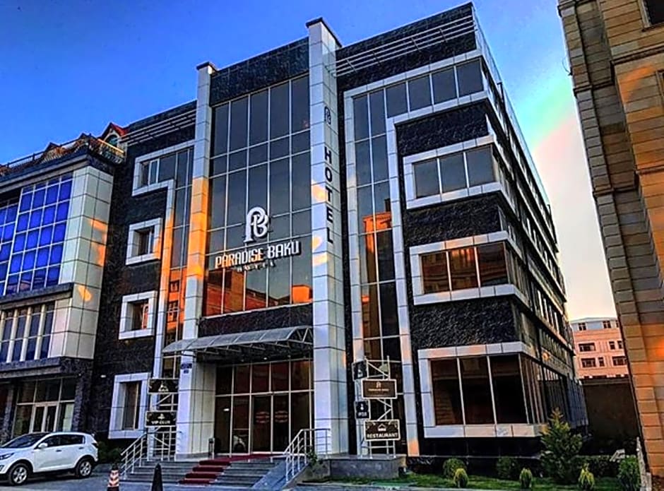 Paradise Hotel Baku