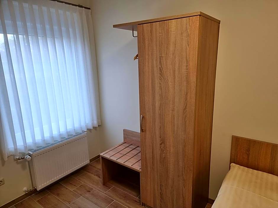 Gästehaus Grunewald Bed & Breakfast