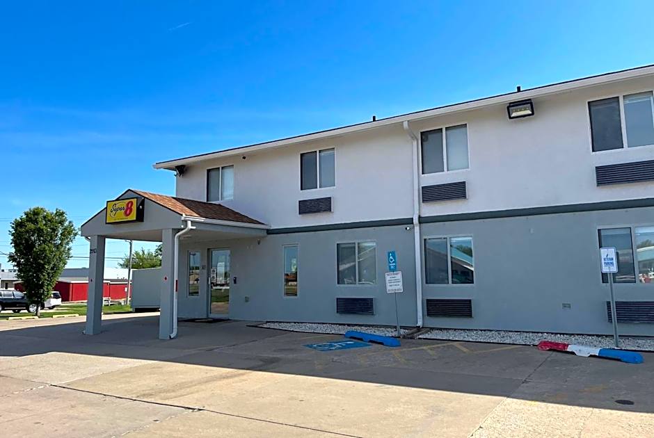 Super 8 by Wyndham Emporia