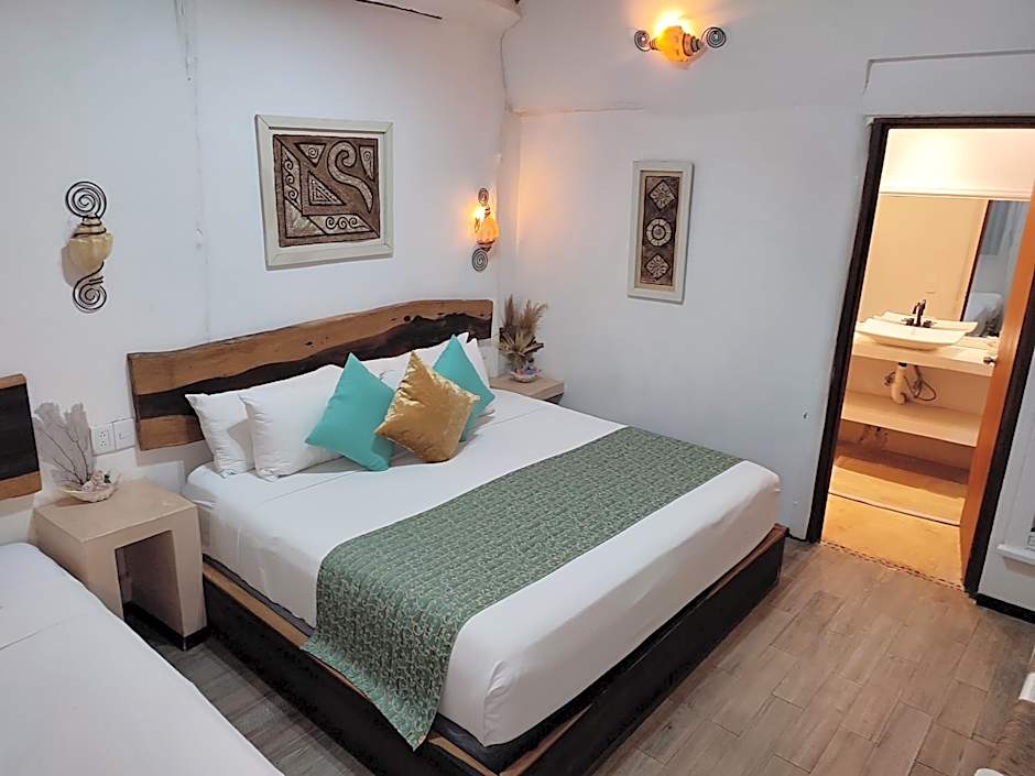 Photo 1 of 5 of Junior Suite, Garden View