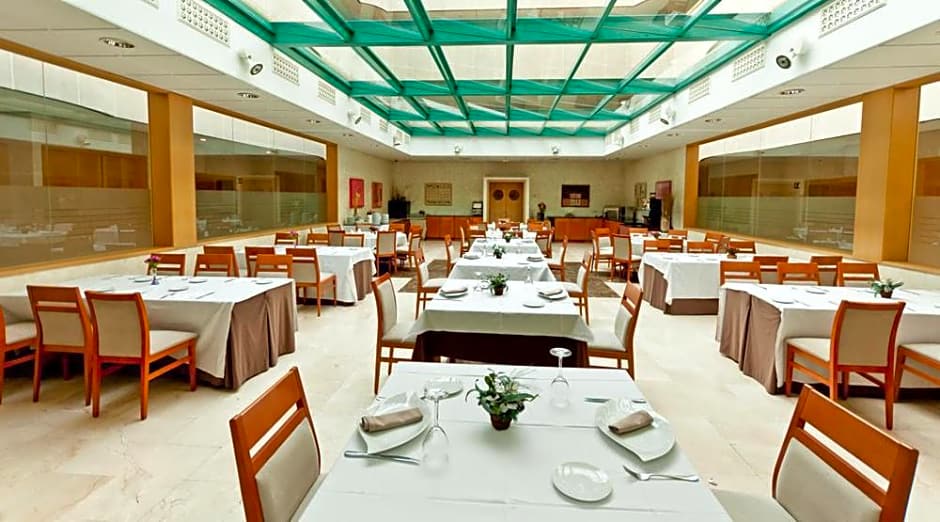 Exe Gran Hotel Almenar