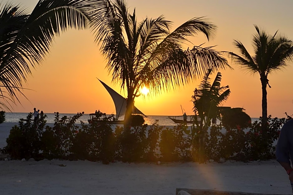 Gold Zanzibar Beach House & Spa