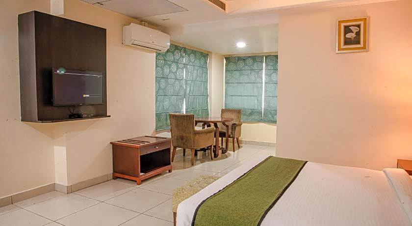 Hotel Gateway Grandeur