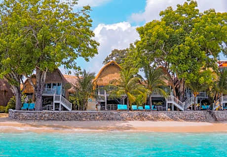 Hai Tide Beach Resort