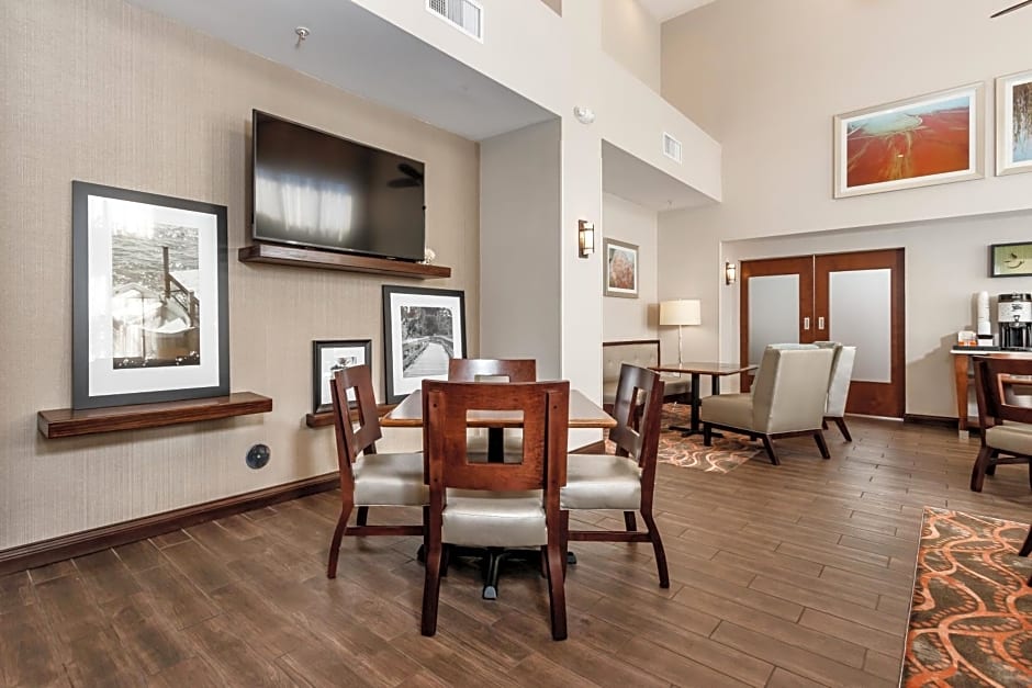 Hampton Inn & Suites Navarre