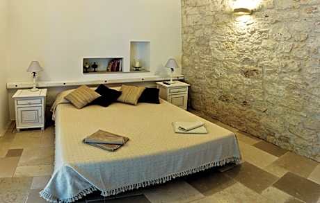 Deluxe Double or Twin Room with Garden View