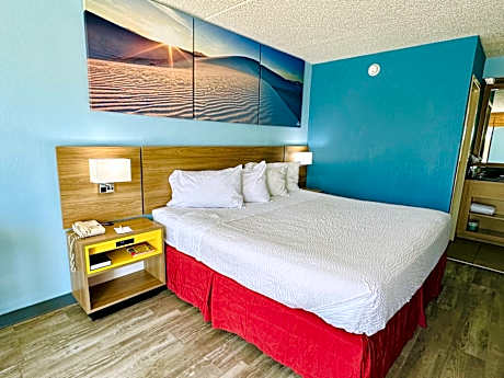 King Room - Non-Smoking