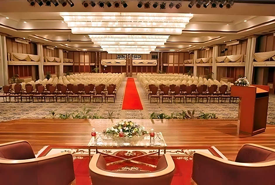 Puteri Wing - Riverside Majestic Hotel