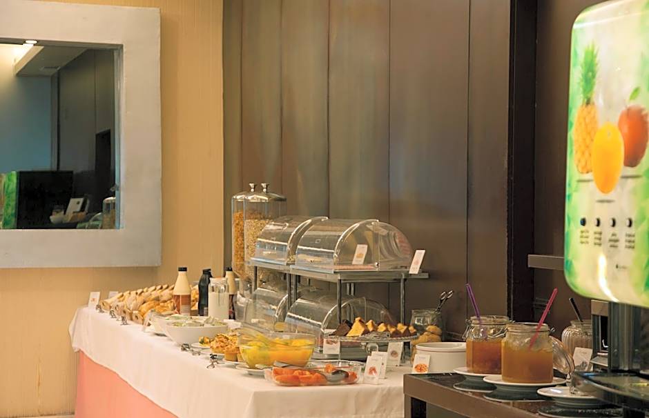 TURIM Restauradores Hotel