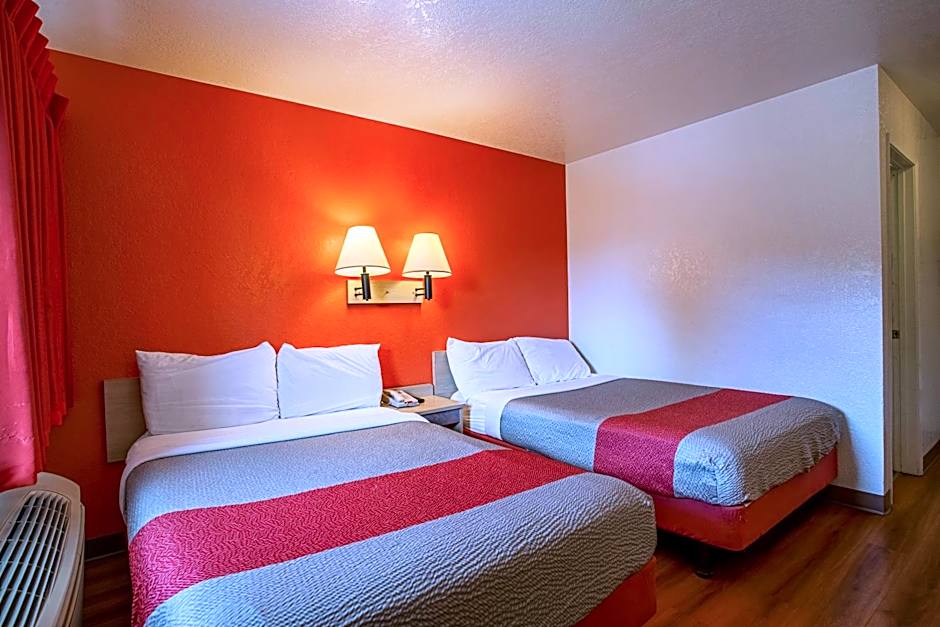 Motel 6 Prescott