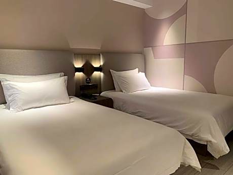 Huazhu - Twin Room