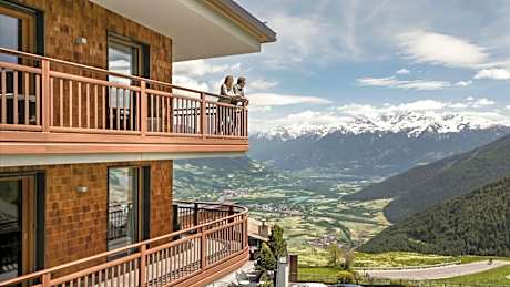 Panoramahotel Watles
