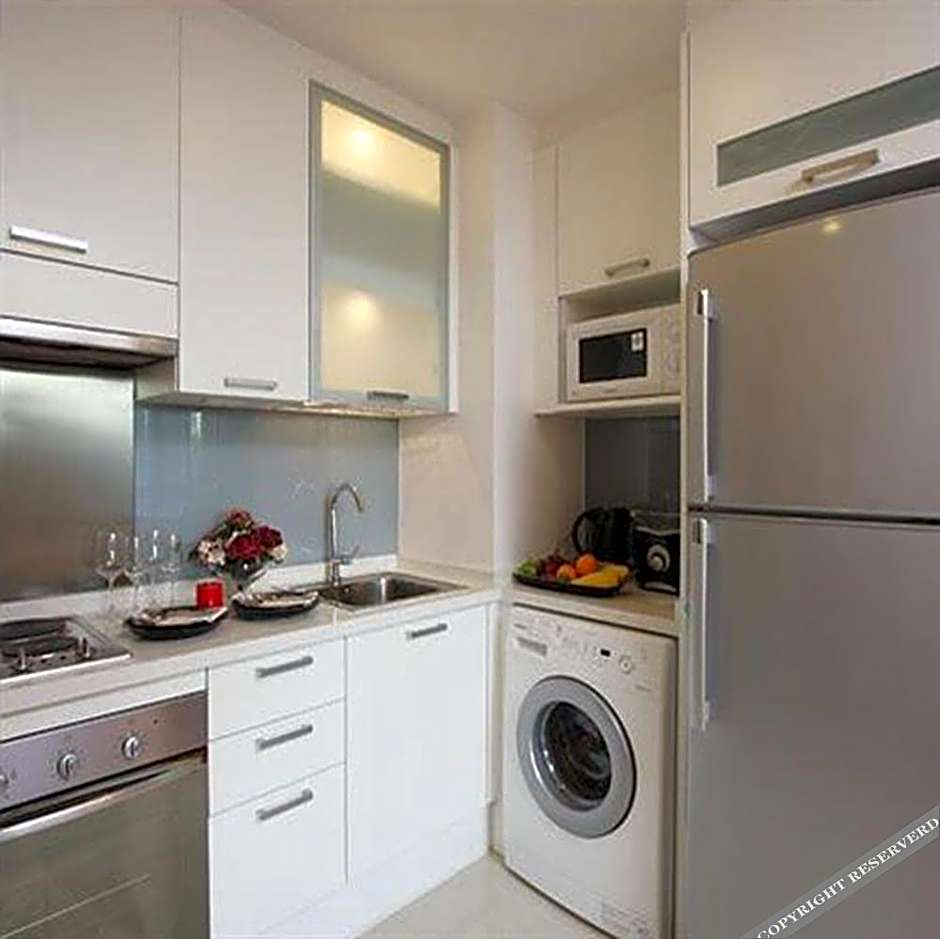 D Varee Montara Thonglor 25