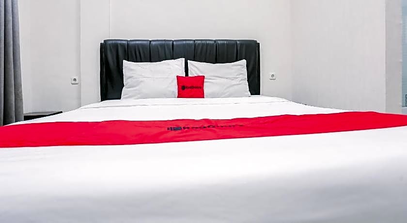 RedDoorz @ Seindo Hotel Medan