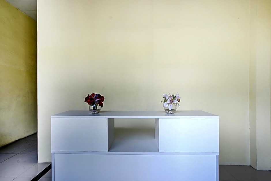 OYO 2509 Hotel Tebel 19