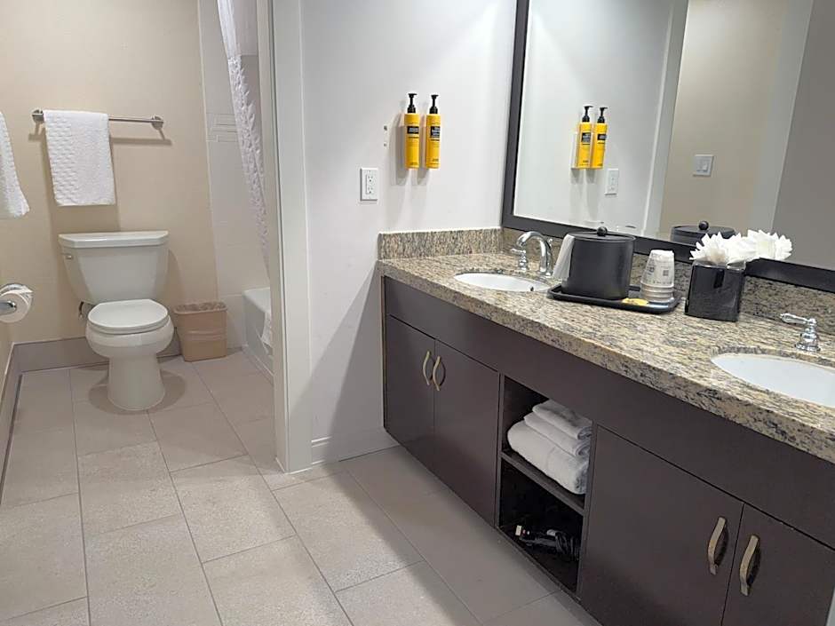 Best Western Plus Redondo Beach Inn