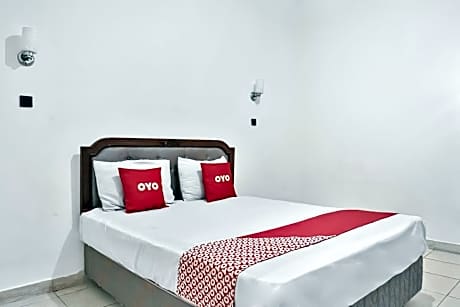 Standard Double with Private Bathroom