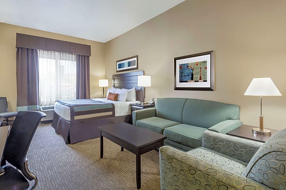 Photo 1 of 1 of 2 Queen Beds, Mobility Accessible