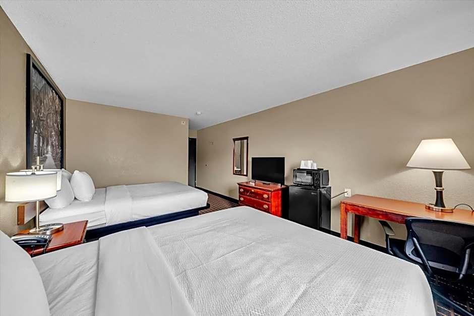 Super 8 by Wyndham Warner Robins