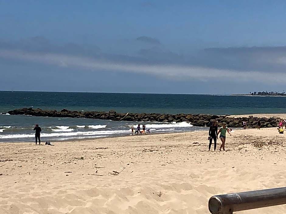 The Shores Inn