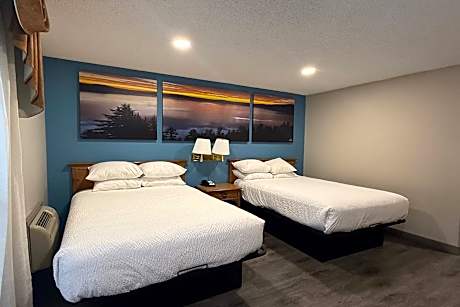 Double Room with Two Double Beds - Non-Smoking