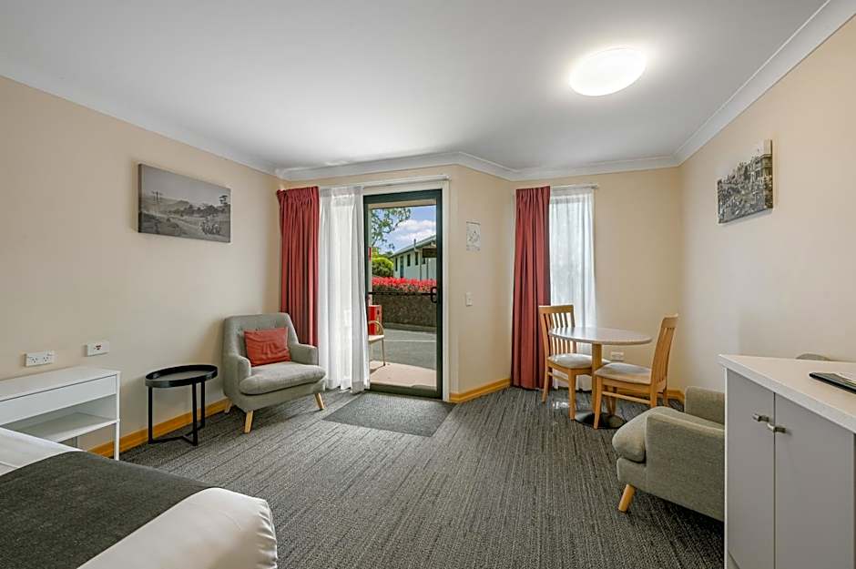 Eastgate on the Range Motel