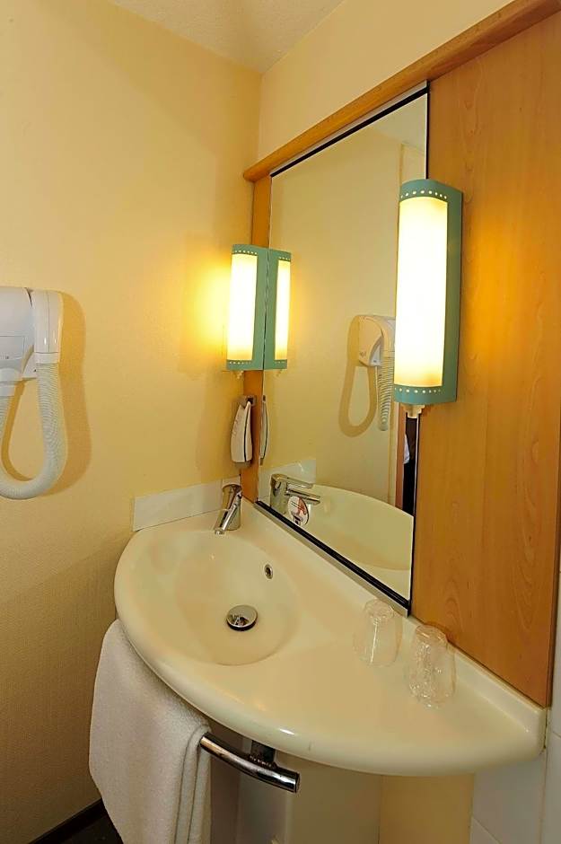 ibis Lyon Est Beynost