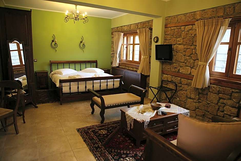 Photo 1 of 7 of Suite