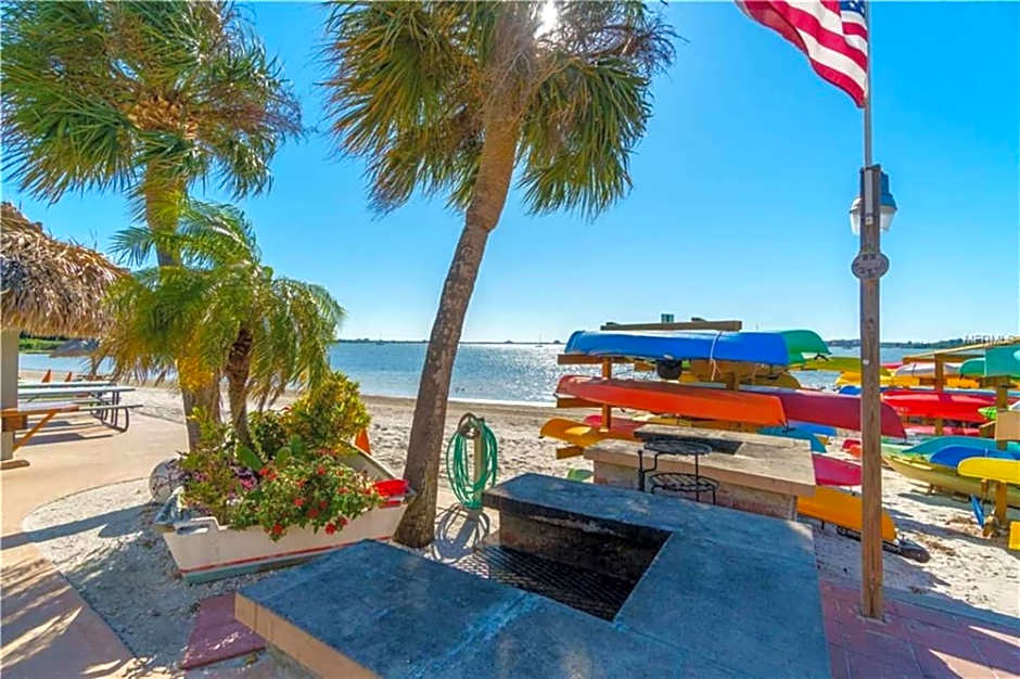 Waterfront Resort Condo w Beach