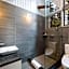 Phoenix Chalets by HHG