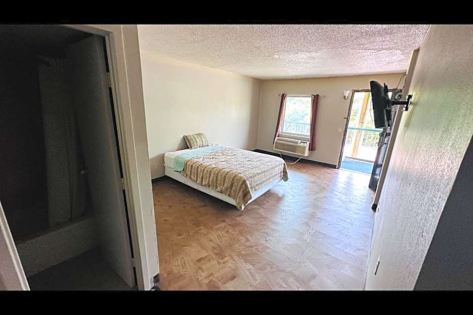 Hallmark Inn By OYO Fort Wayne