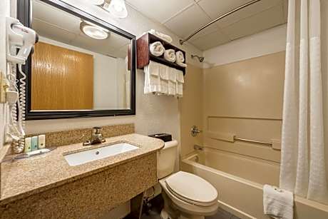 Standard Queen Room with Two Queen Beds - Non-Smoking