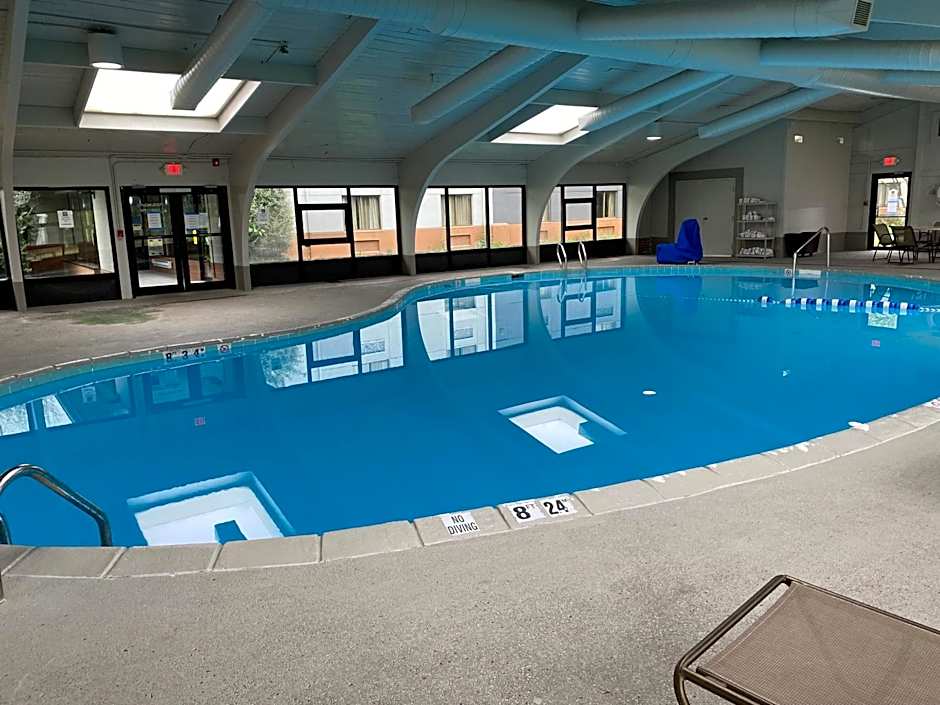 Quality Inn Perrysburg - Toledo South